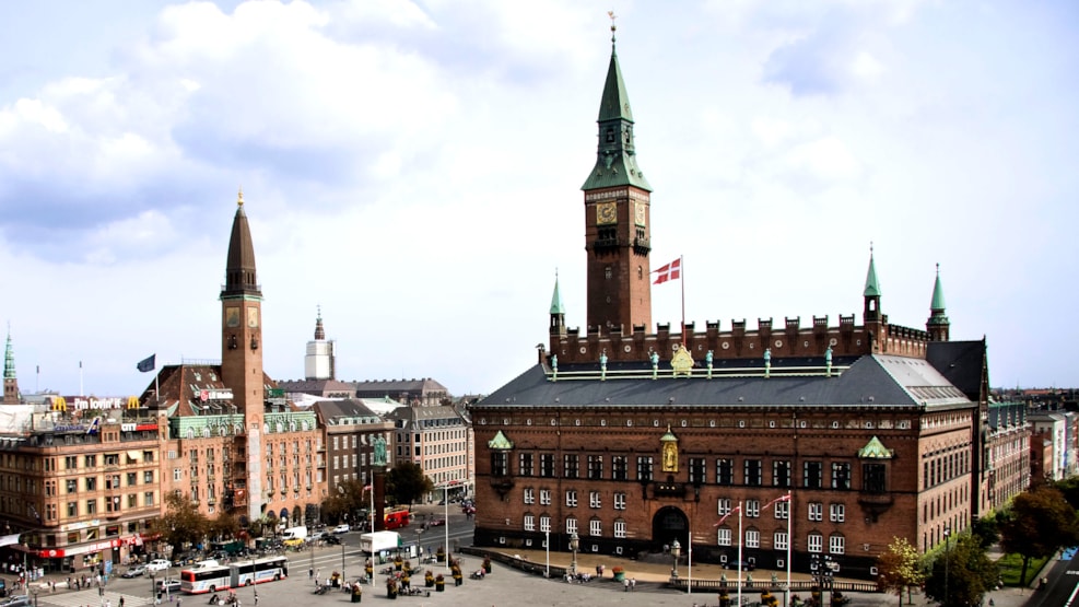 1048_Rdhuspladsen